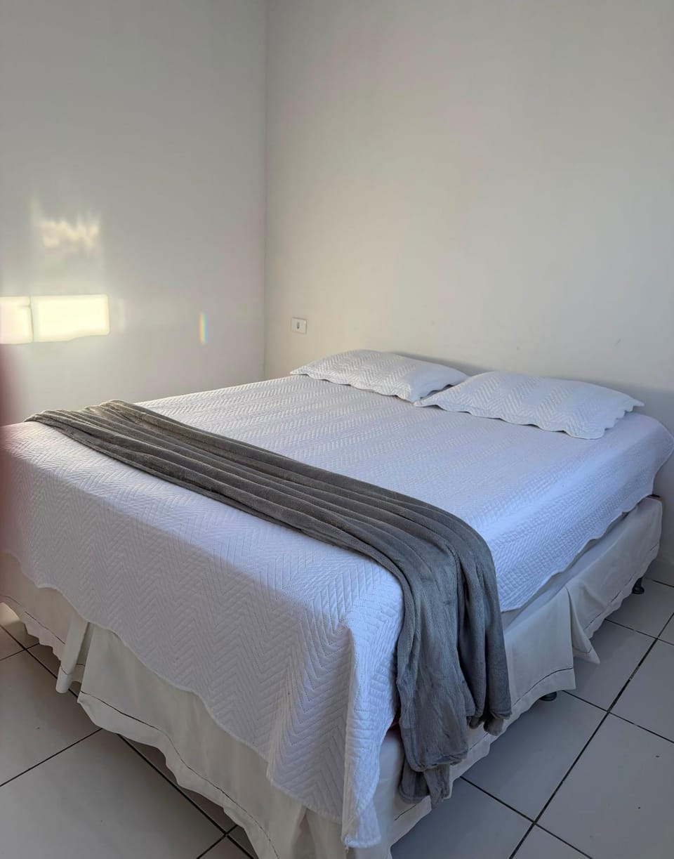 Casa com dois quartos e piscina em mineiros House in State of Mato Grosso do Sul, Brazil