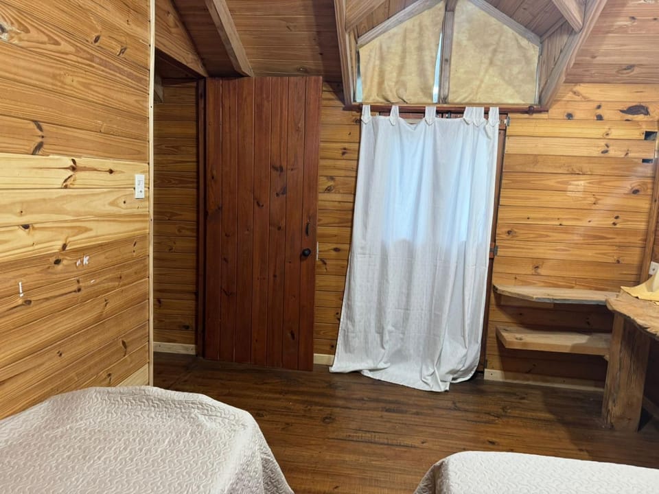 Cabaña Casa House in Miramar