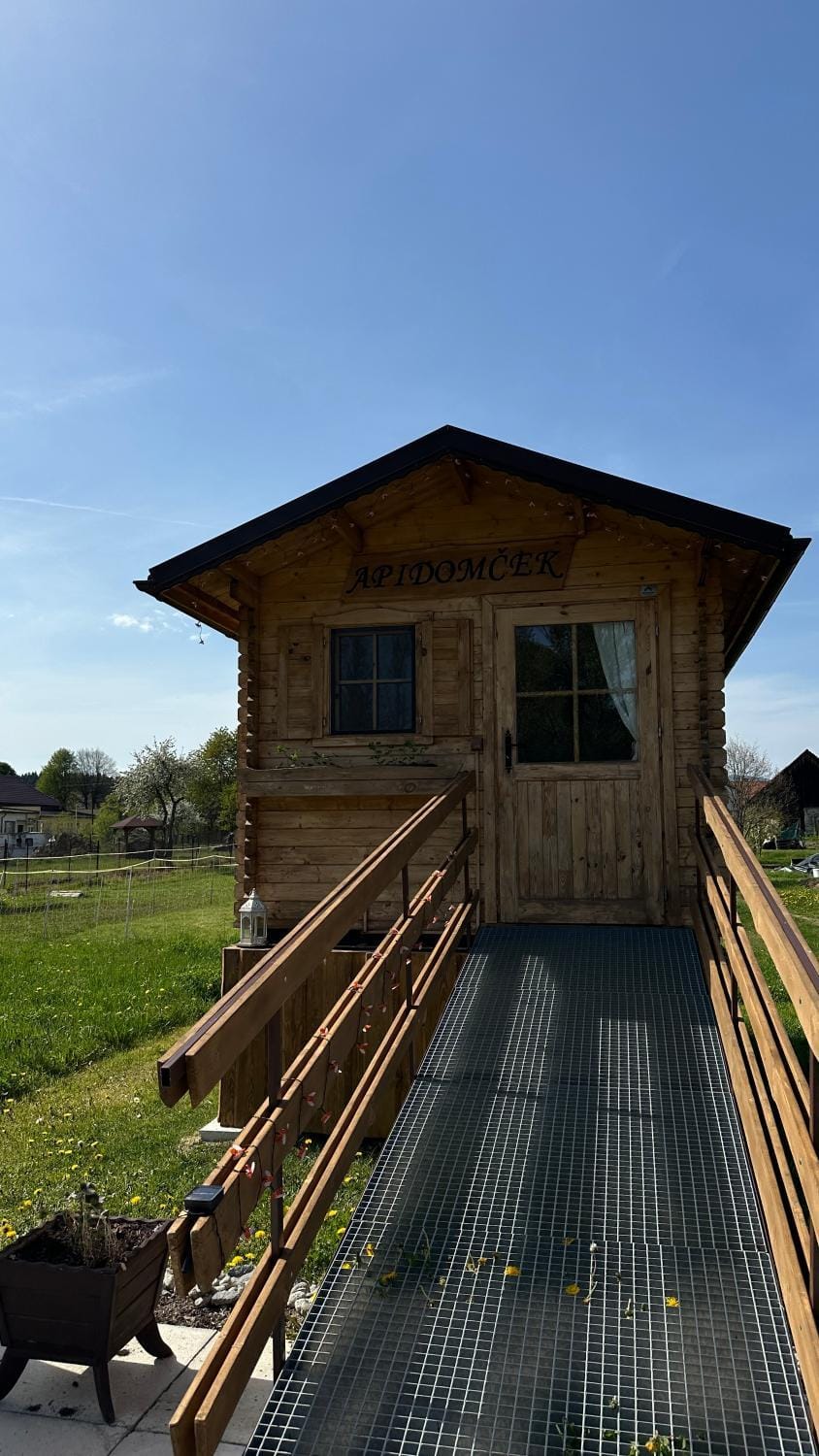 Property building, Spring