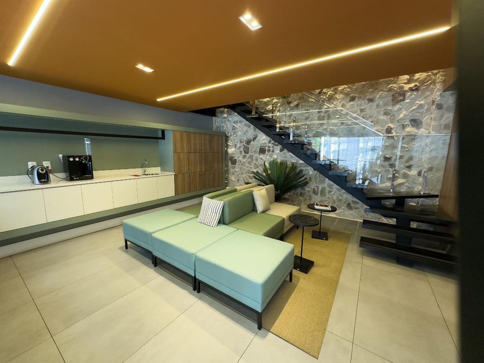 Meeting/conference room