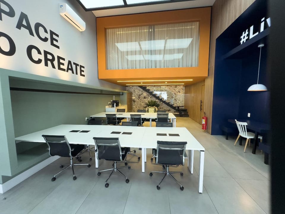 Meeting/conference room
