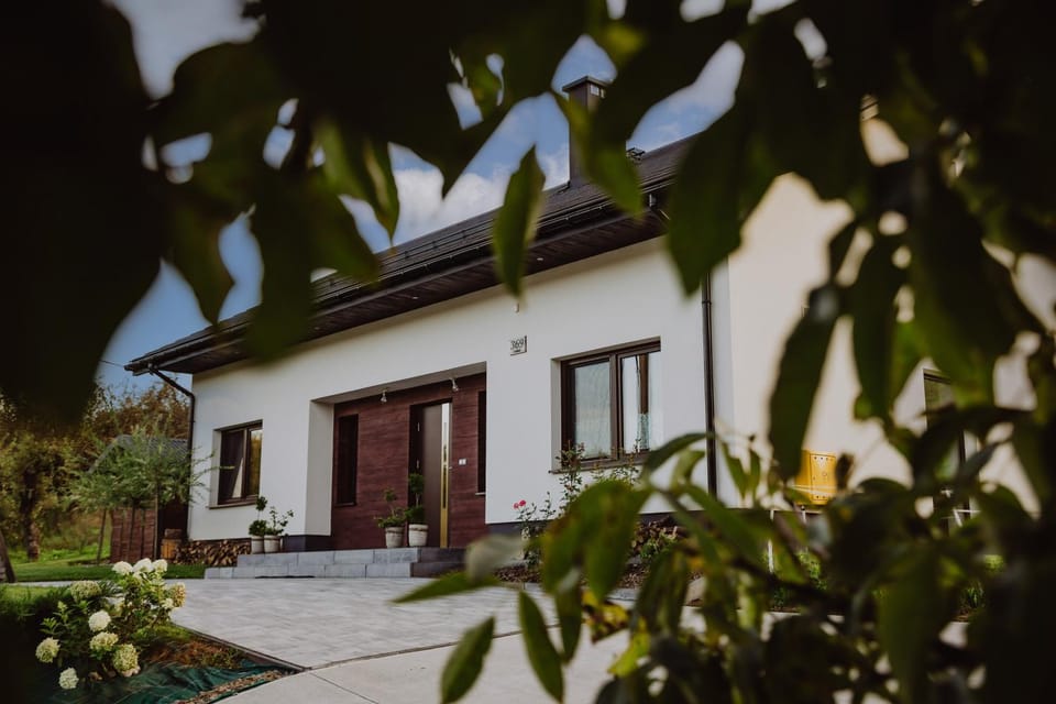 Property building, Garden view
