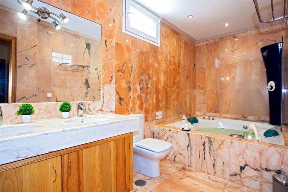 Bathroom, Bath