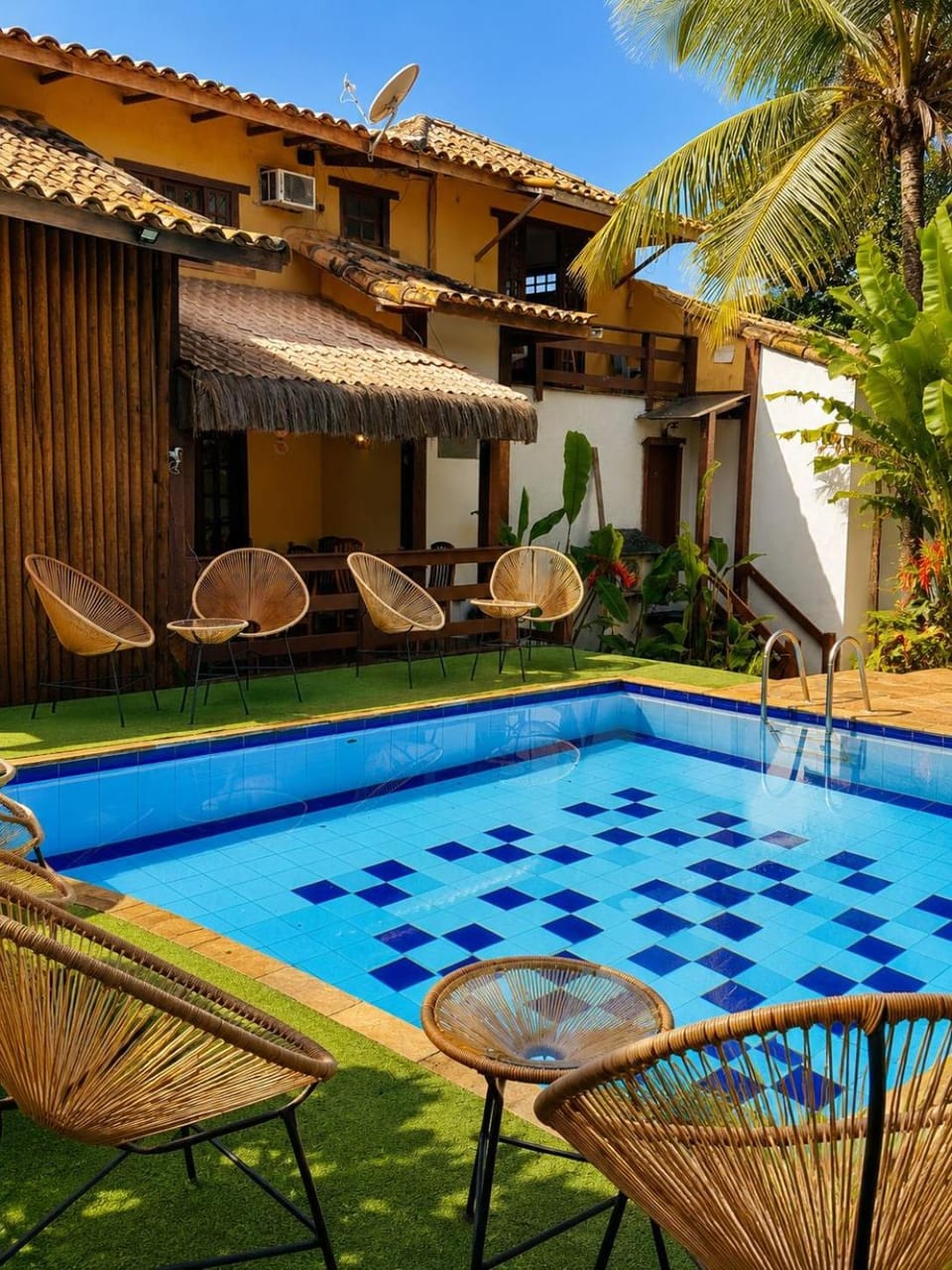 EstrelaMar Ferradura Restaurante & Spa Hostel in Armacao dos Buzios