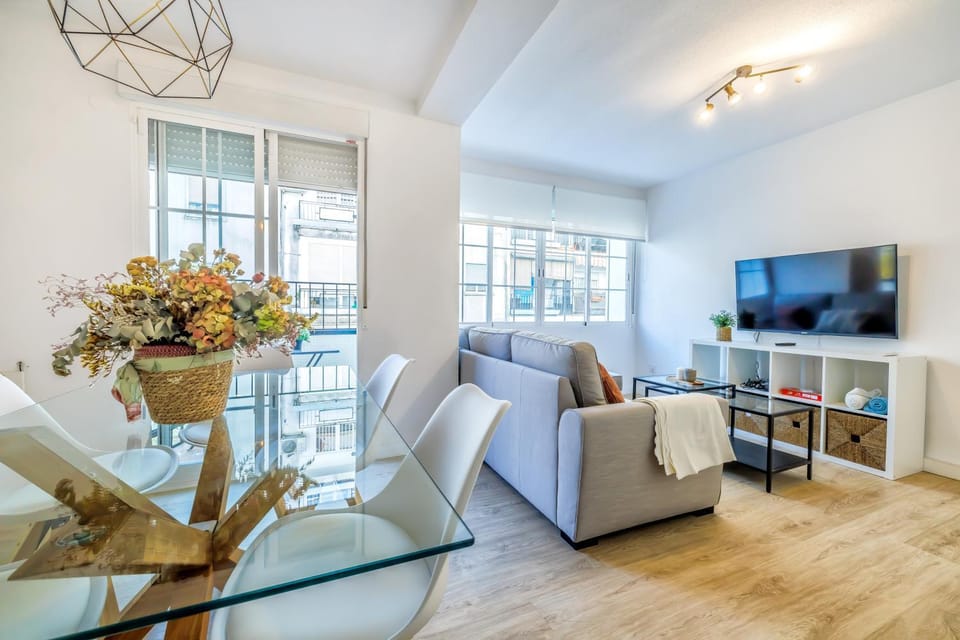 TV and multimedia, Balcony/Terrace, Living room, Seating area, Dining area, heating, air conditioner