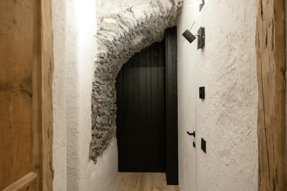 Grotta Bàlzer Apartment in Canton of Grisons