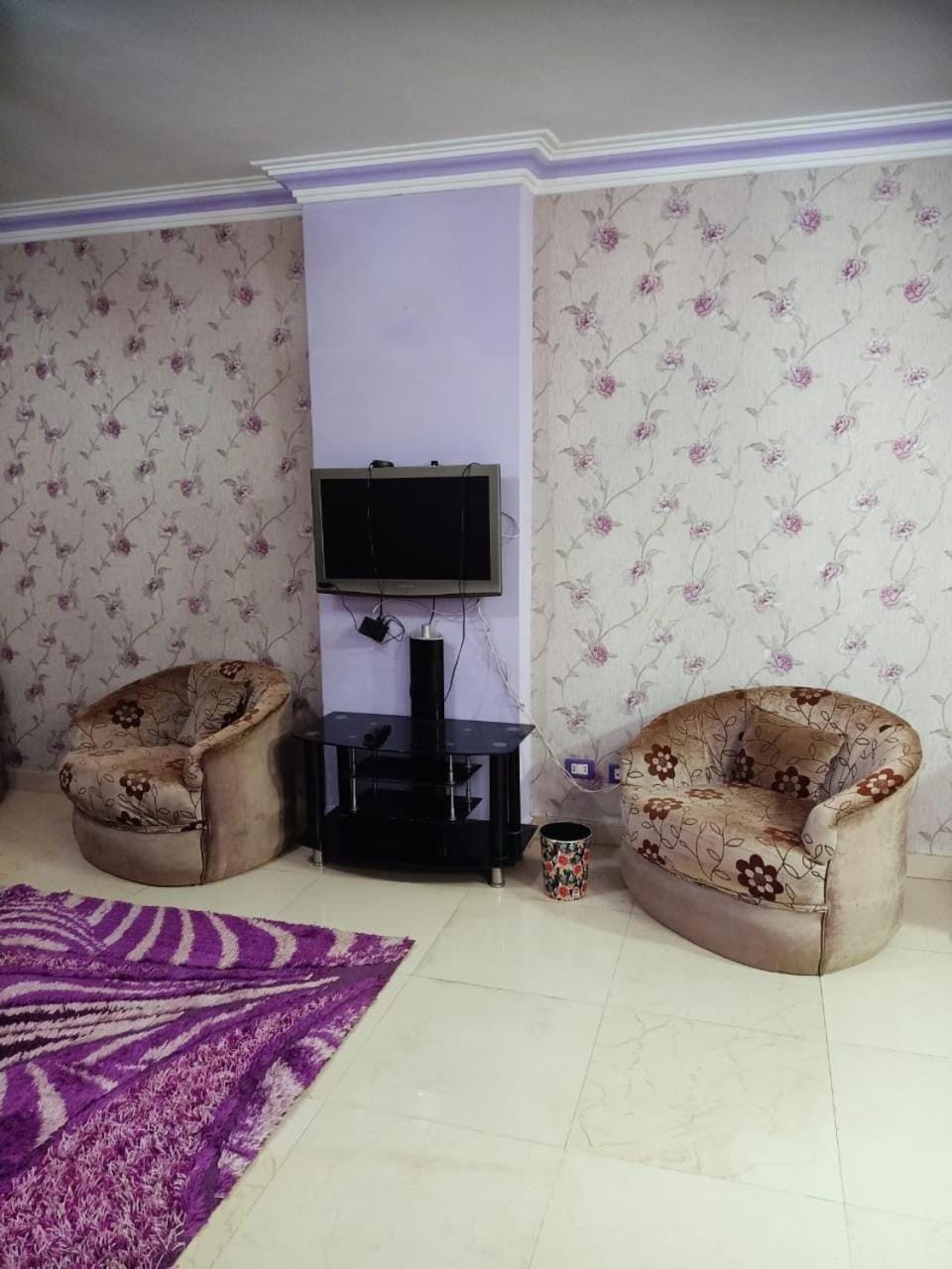 المهندسين شارع عمر طوسون دقيقتين من النيل Apartment in Egypt
