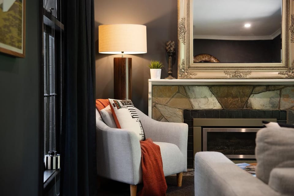 Living room, Bedroom