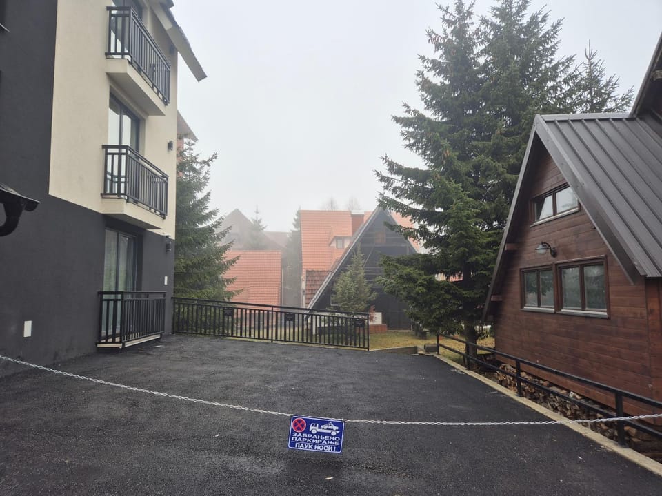 Avalon apartments - free parking Apartment in Serbia