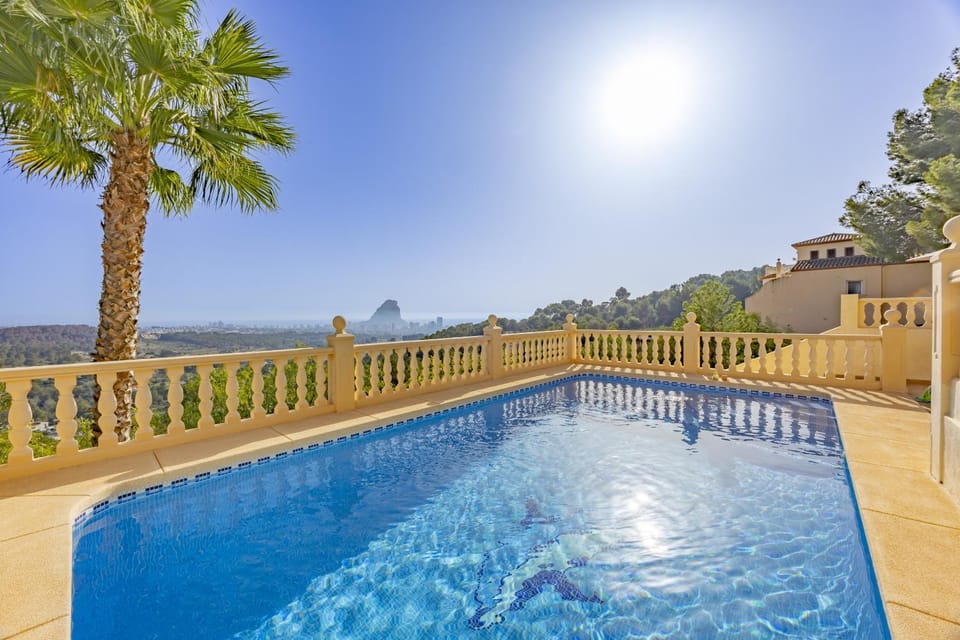Villa Paz - Plusholidays Villa in Calp