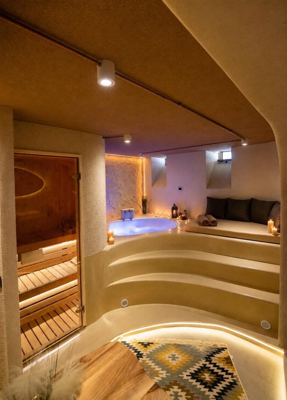Orama Suite & Spa Villa in Europe