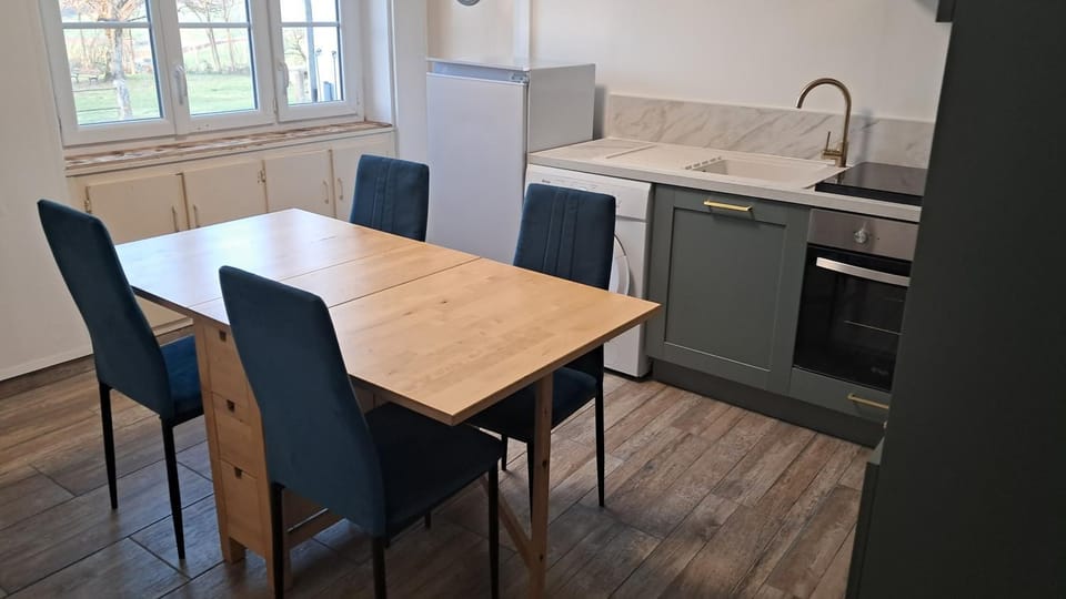 Appartement 2 à 4 personnes à la campagne Apartment in Bourgogne-Franche-Comté