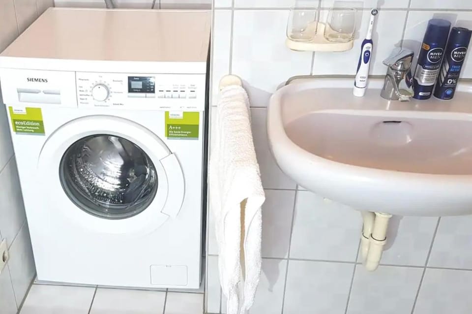 Bathroom, washing machine