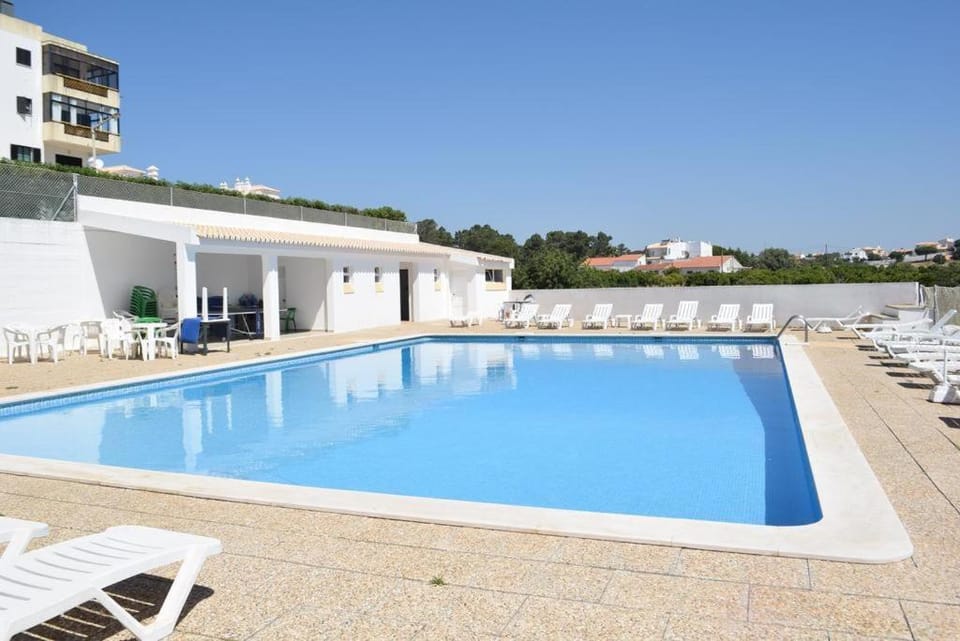 Aqua Plaza 2 Bedr swimming pool 5 min to the beach Apartment in Olhos de Água