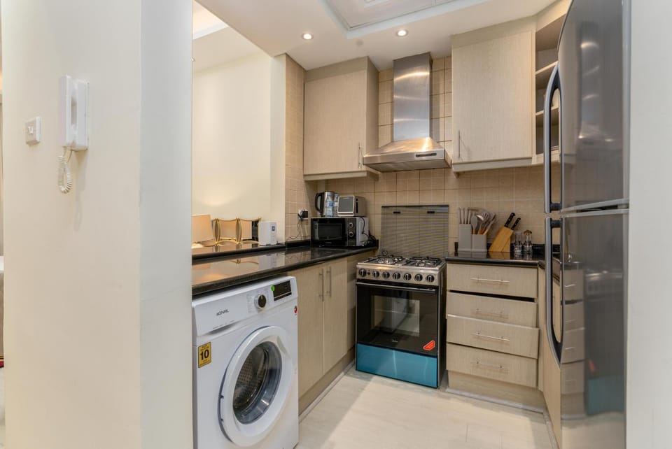 Coffee/tea facilities, Kitchen or kitchenette, oven, pet friendly, stove, toaster, washing machine, dryer