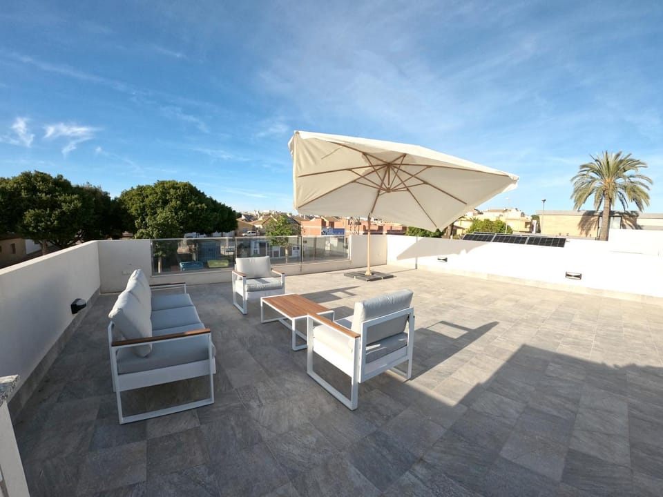Balcony/Terrace, Balcony/Terrace