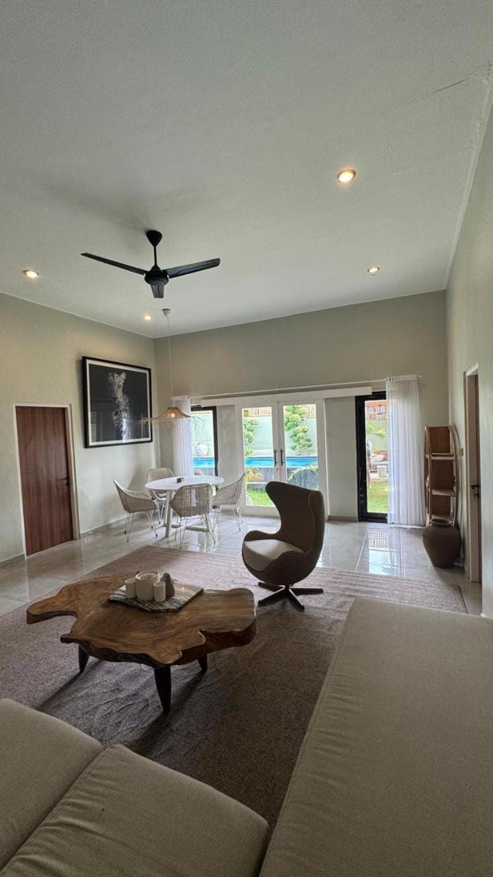 Charming Villa with Private Pool in Canggu Center Villa in North Kuta