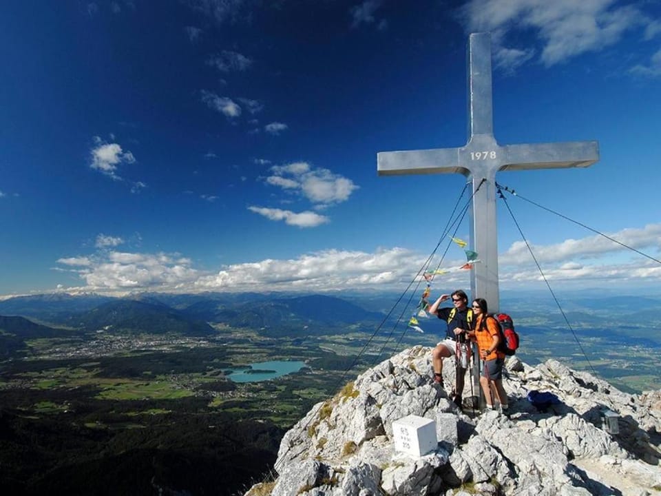 BlueBird Apartments Bed and Breakfast in Villach