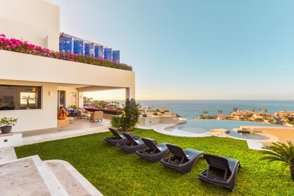 Villa Perla by Cabo Villas Villa in Cabo San Lucas