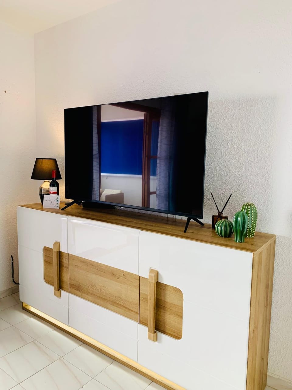 Sunset View Studio at Port Royale with heated pool and free Wi-Fi Apartment in Los Cristianos