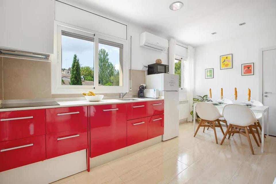 Casa ELPI Vacation rental in Catalonia