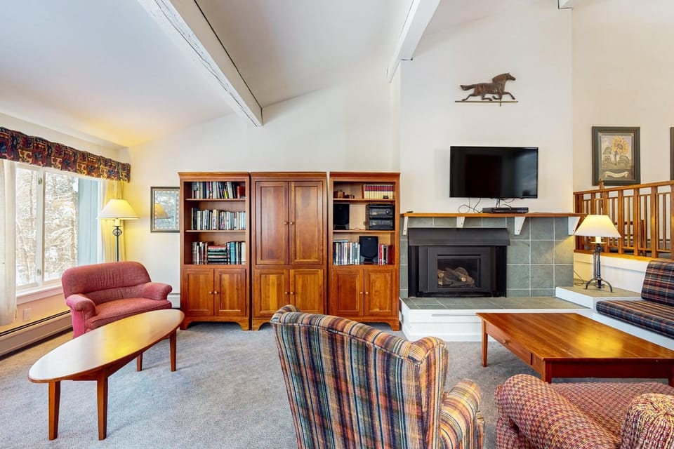 Slopeside Getaway Apartment in Stowe