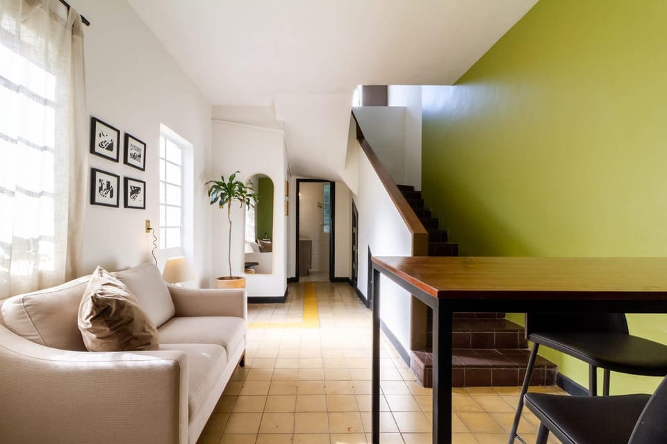 Living room, Dining area