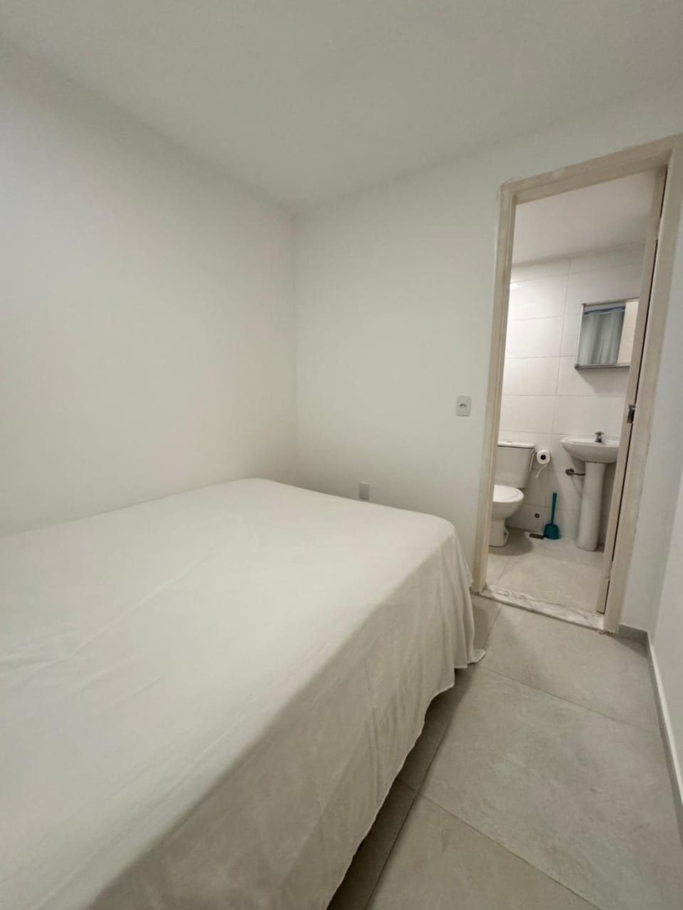 Suíte Térrea na Barra da Tijuca próxima à praia Apartment in Rio de Janeiro