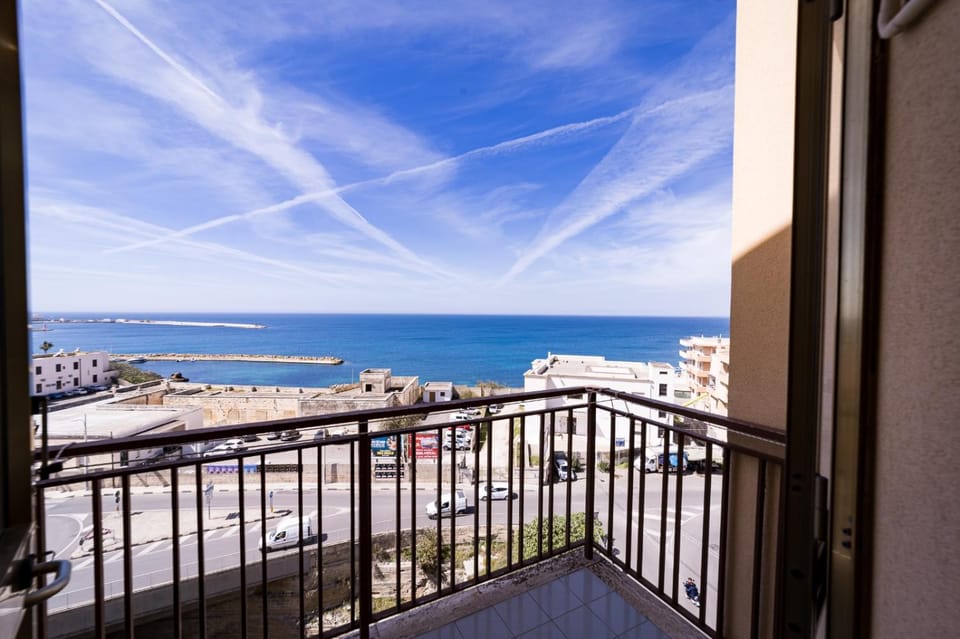 Five sea view apartments - by Click Salento Apartment in Gallipoli