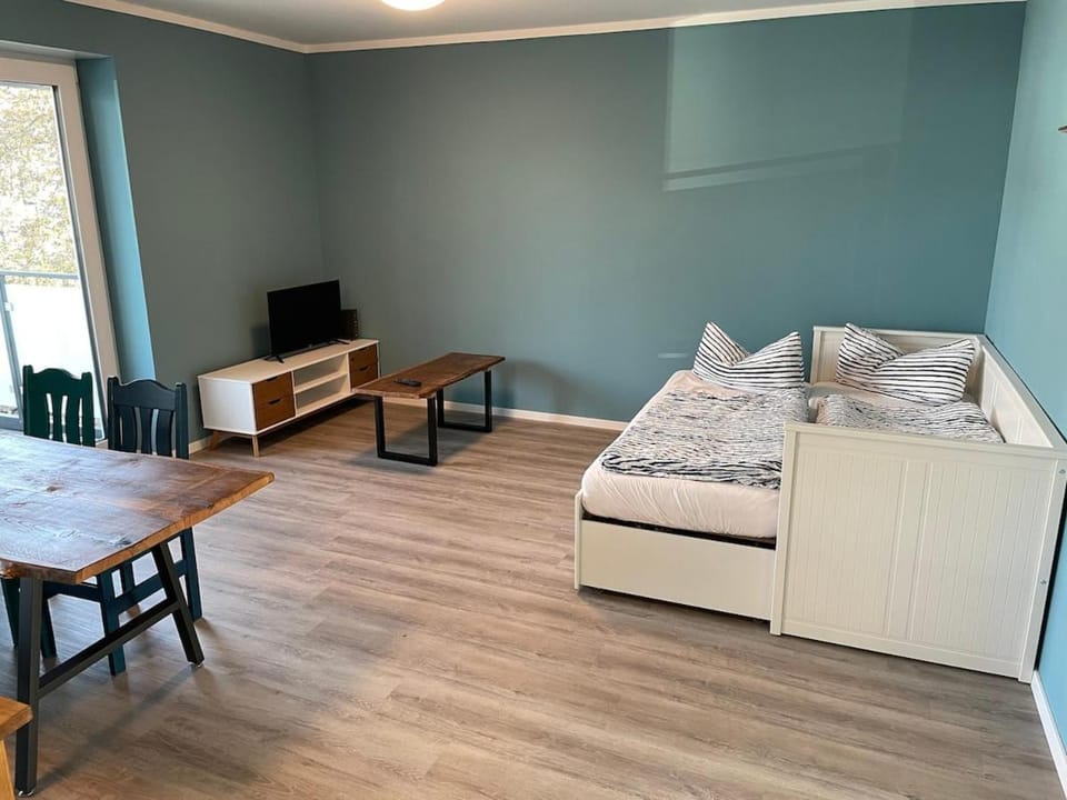 Zentrale Neubauwohnung mit Balkon Apartment in Rhineland-Palatinate