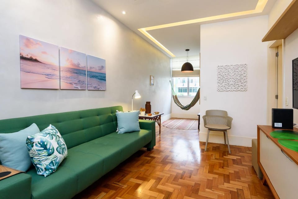 3BDRs w/ Garage 250m from the Beach | RP 14/504 Apartment in Rio de Janeiro