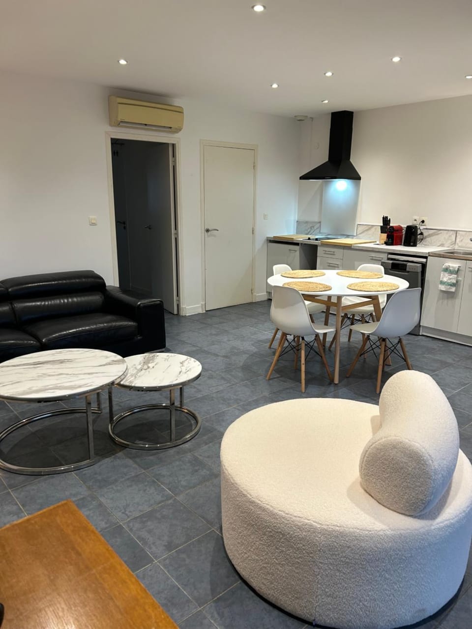 Le Mounestié Apartment in Occitanie
