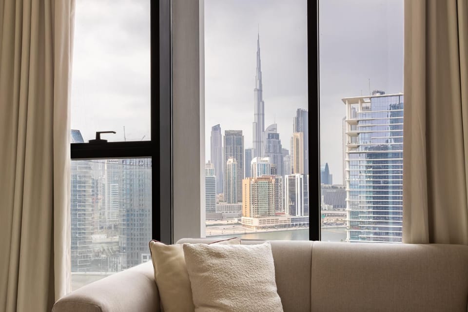 Seating area, City view, Landmark view
