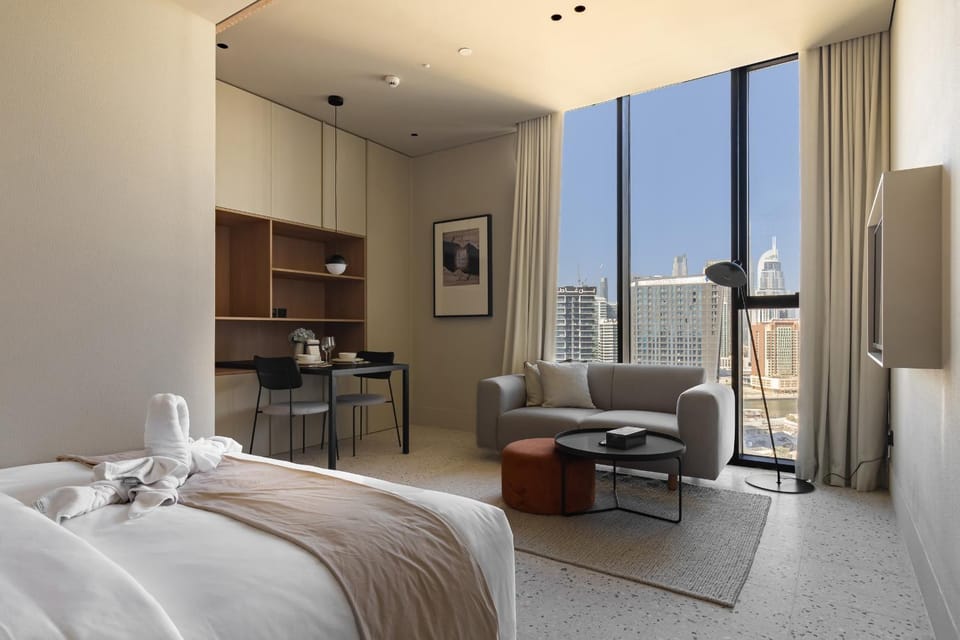 Bed, Kitchen or kitchenette, Living room, Photo of the whole room, Seating area, Bedroom, towels