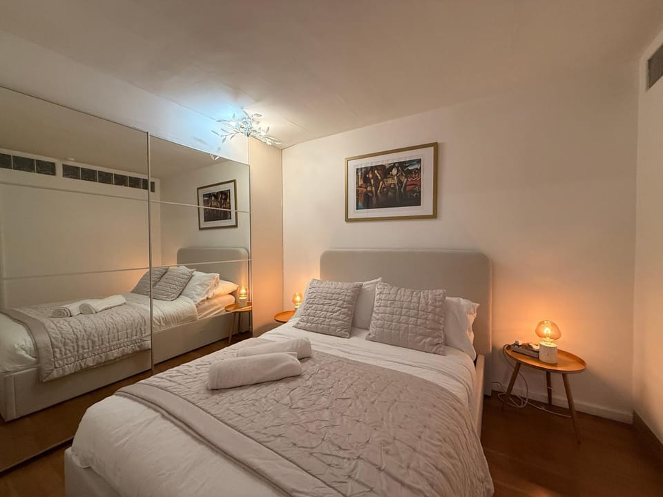 Cozy apartment near Central London Apartment in London Borough of Camden