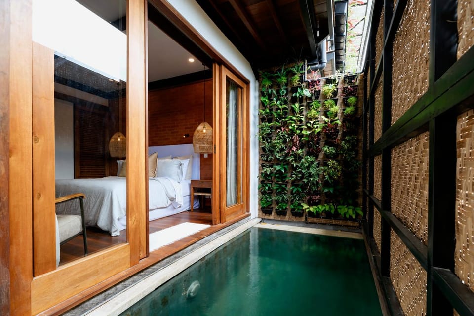 Pool view, Swimming pool, Swimming pool