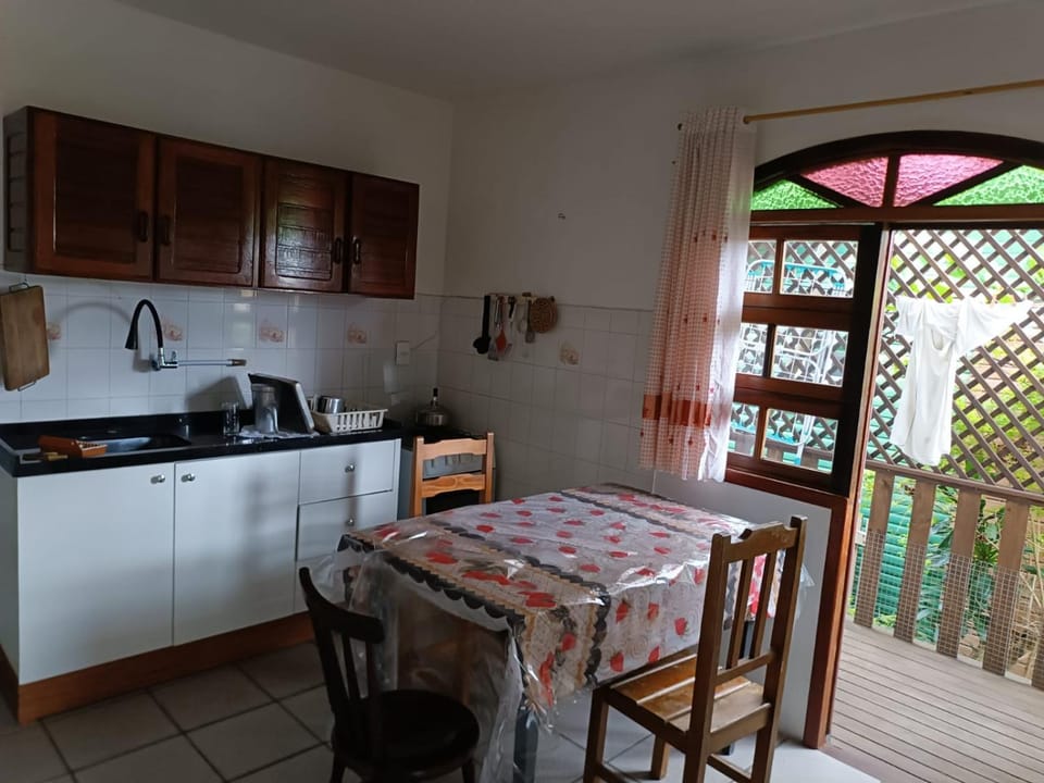 Casa grande na Praia da Ferrugem, ótima localização! House in Garopaba