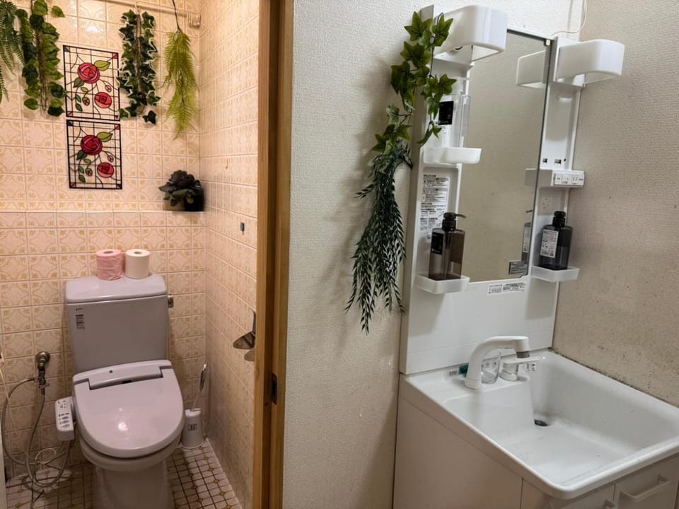 Mito House up to 22 Pax House in Osaka
