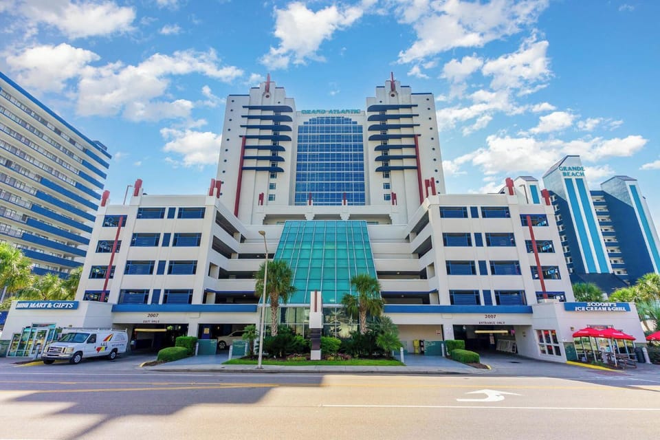 Property building, Parking