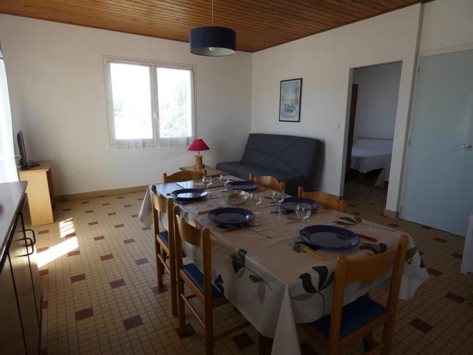 Appartement lumineux à Notre-Dame-de-Monts - Animaux admis - FR-1-540-301 Apartment in Notre-Dame-de-Monts