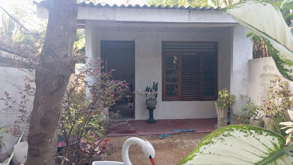 Tharu Holiday Home House in Southern Province