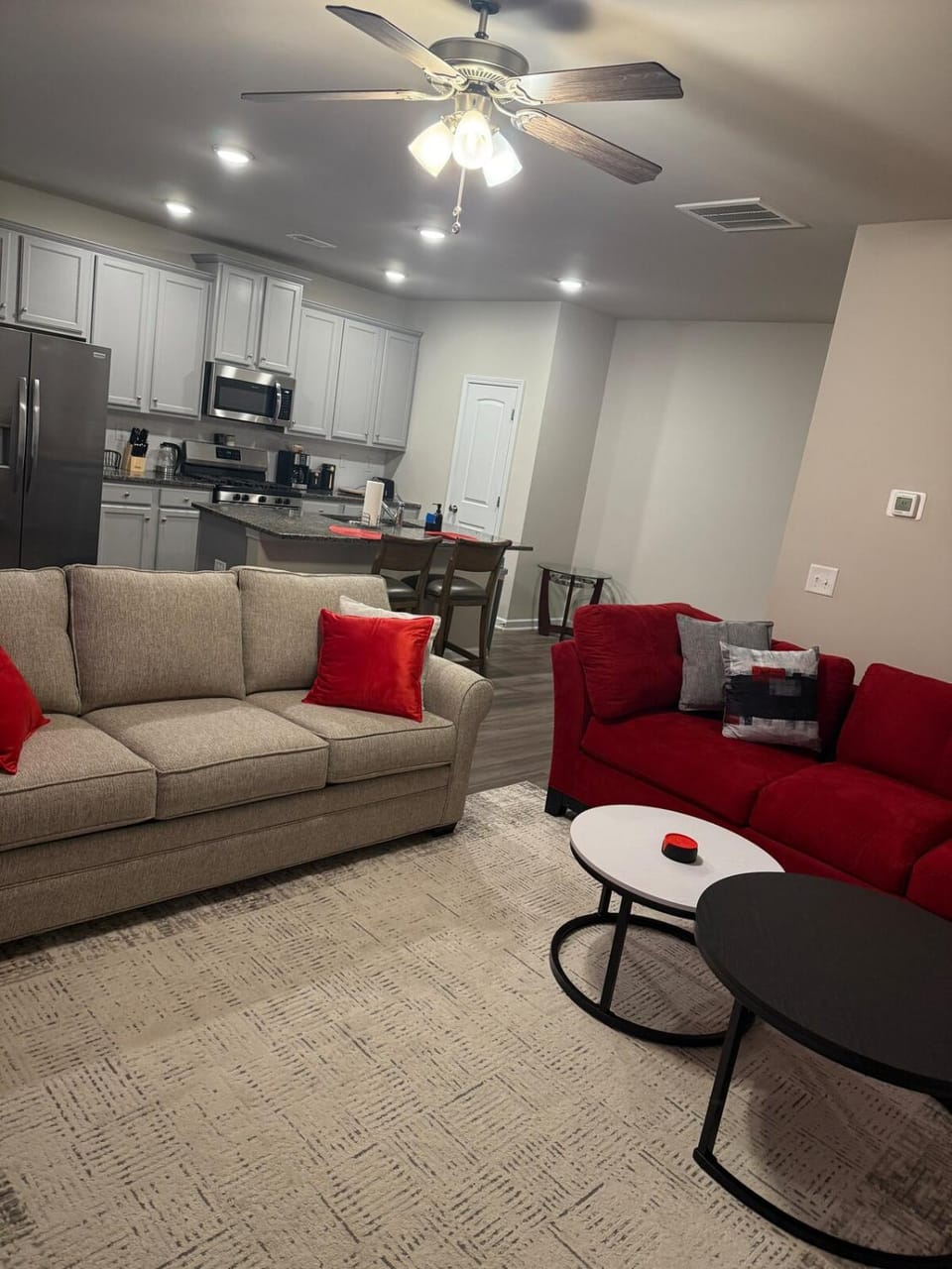 Stay in a brand new townhome in Winder! Villa in Georgia