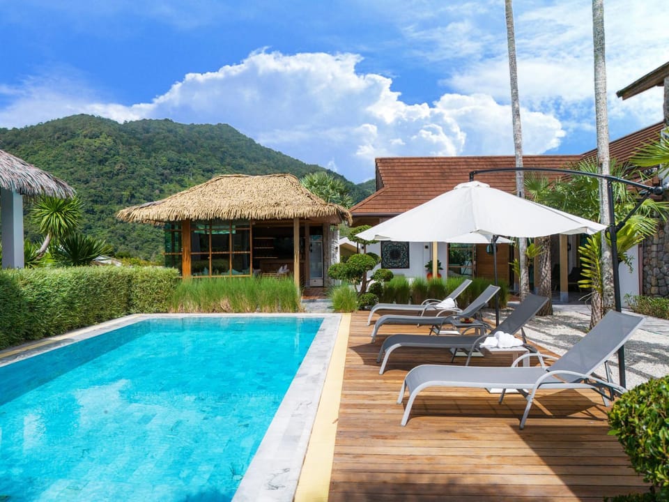kamala 1000 sqm new luxury 4 bedroom holiday pool villa extra large space amazing sunset Villa in Kamala