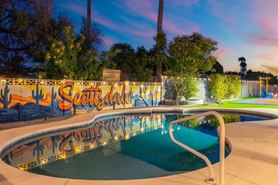 Rio Resort Kierland Pool Hot tub Mini Golf Fun House in Phoenix