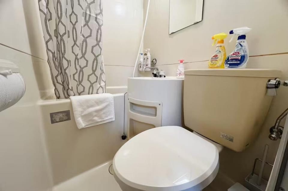 Mutsumi Umedakita 603 むつみ庵梅田北 603 Apartment in Osaka