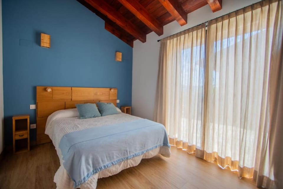 Casas Rurales LA HUERTA DEL CURATO II Apartment in Castile and León