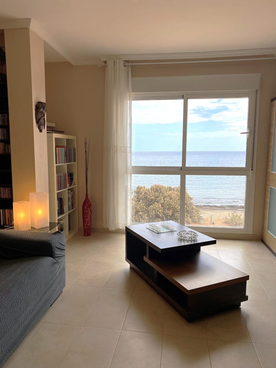 Living room, Sea view