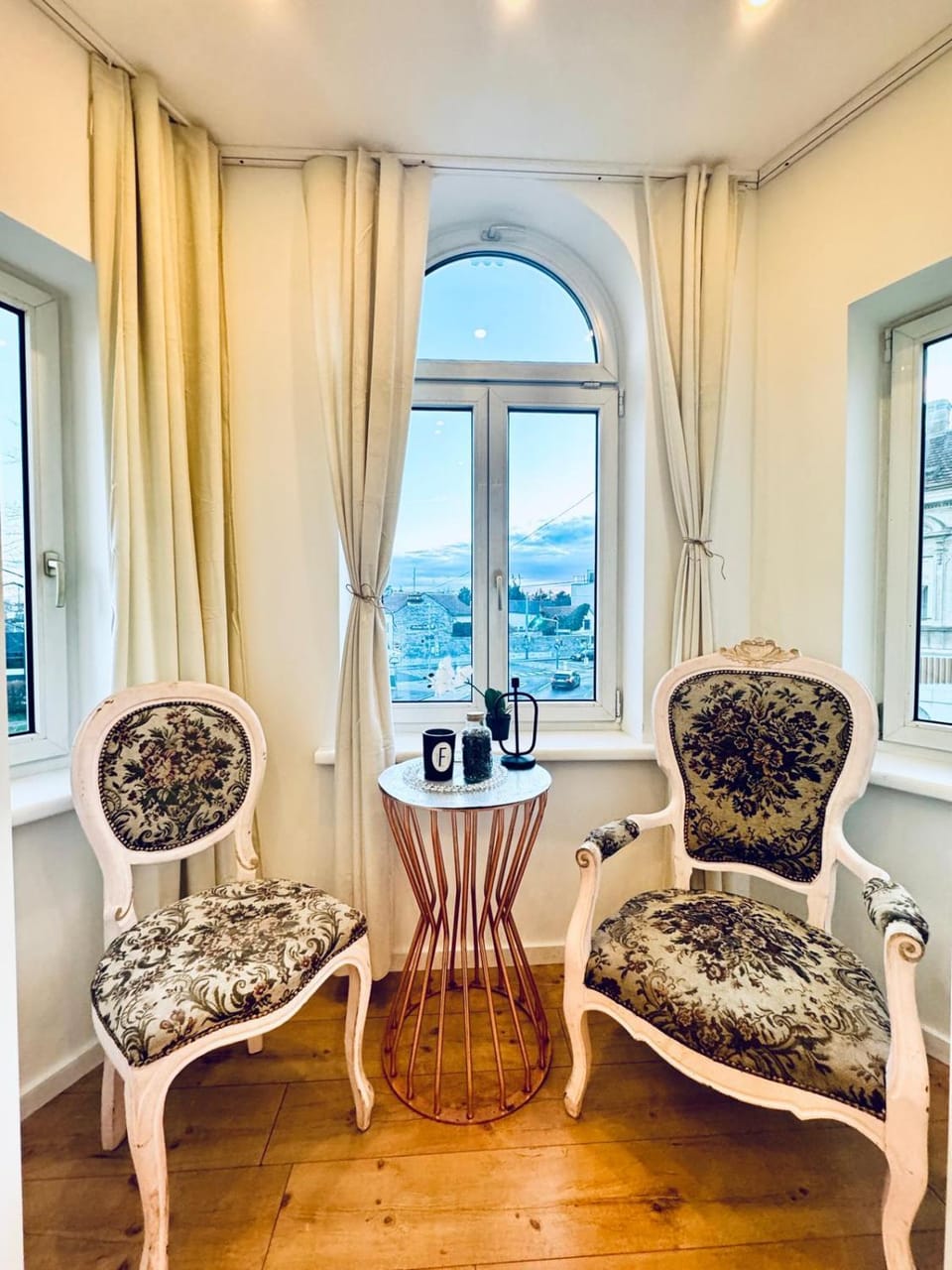 Seating area