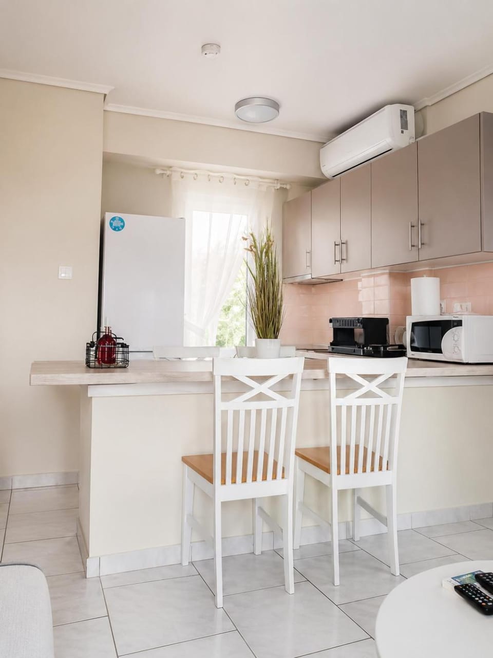 Kitchen or kitchenette, kitchen, kitchen