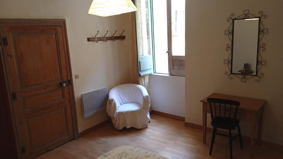 Terrasse fleurie Apartment in Pézenas